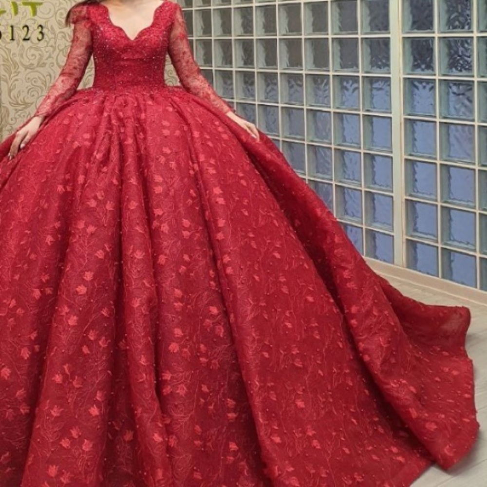 Ball gown dress